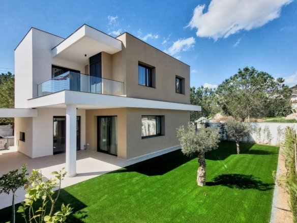 Limassol Property Modern Four Bedroom House