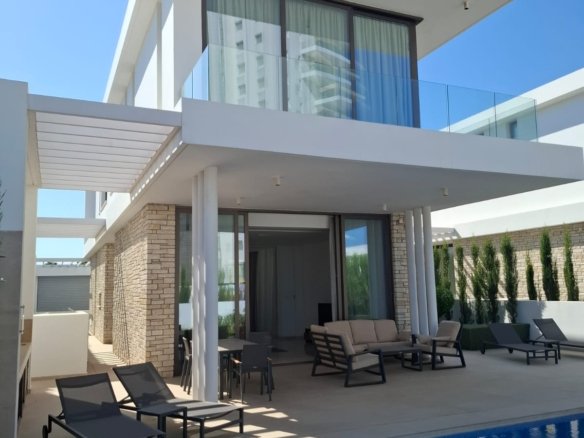 Paphos Property Luxury Five Bedroom Villa