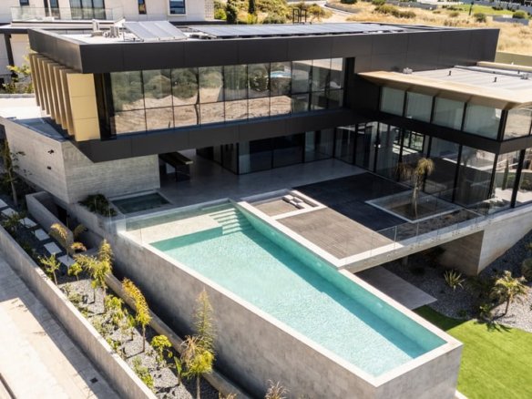 Limassol Property Luxury Six Bedroom Villa