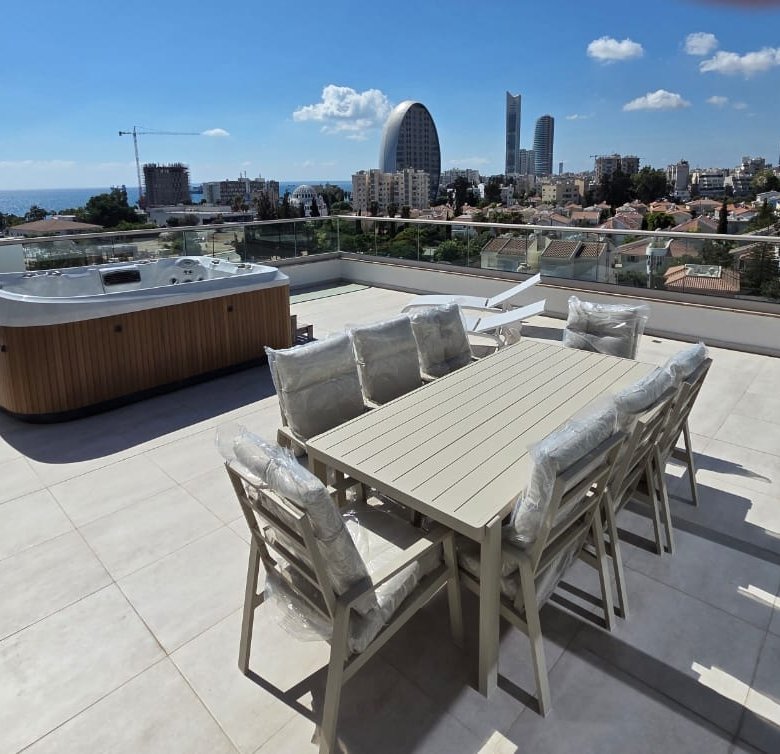 Limassol Property Stylish Four Bedroom Penthouse