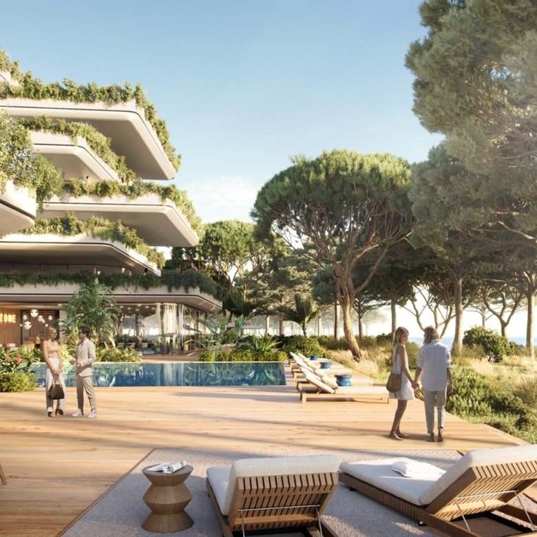 Larnaca Property Two Bedroom Apartment in a Beachfront Complex