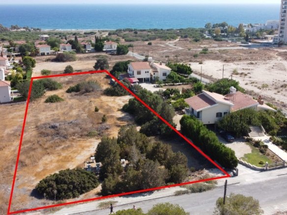 Limassol Property Residential Plot in Pyrgos-4.571 m2