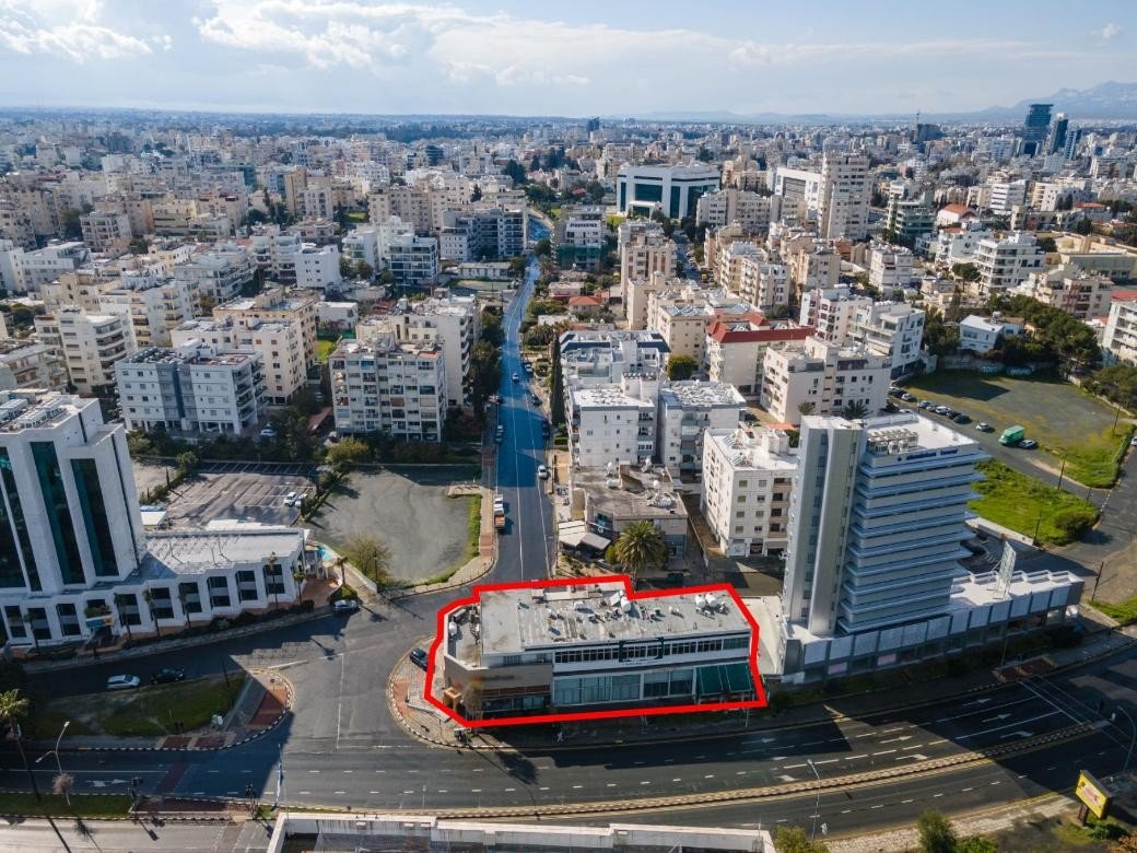 Mixed-use building in Aglantzia, Nicosia