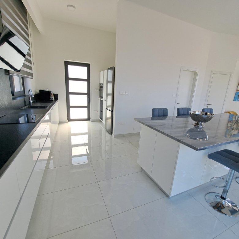 Limassol Property Luxury Eight Bedroom Villa