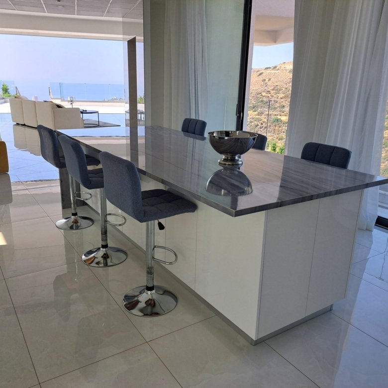 Limassol Property Luxury Eight Bedroom Villa