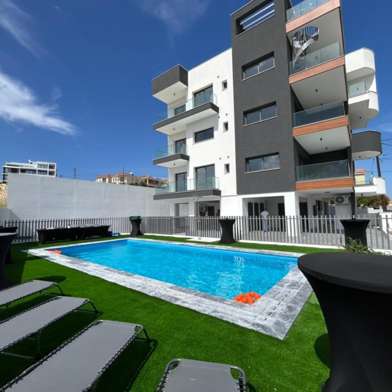 Limassol Property Modern Three Bedroom Penthouse