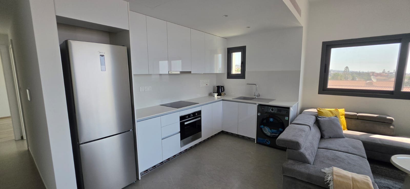 Limassol Property Modern Three Bedroom Penthouse