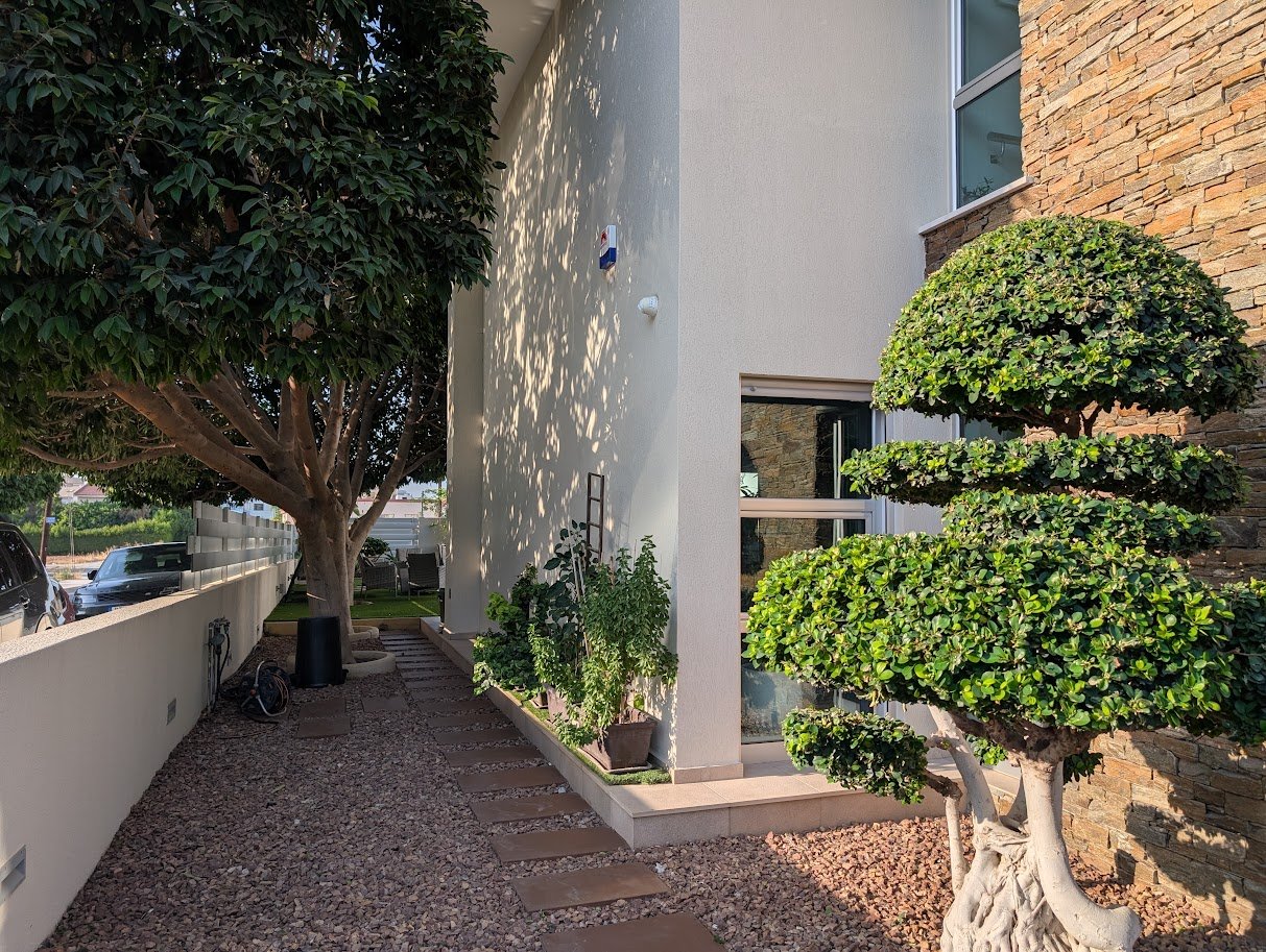 Limassol Property Beautiful Four Bedroom Villa