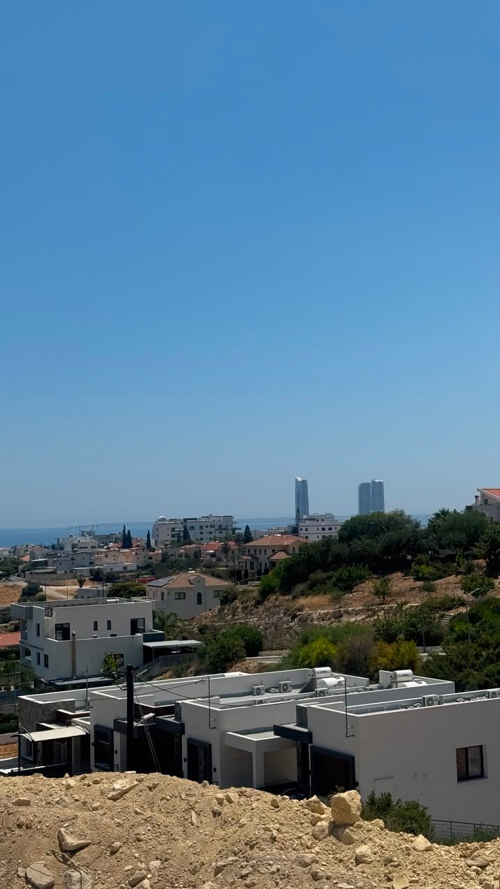 Limassol Property Land in Paniotis-2.700 m2
