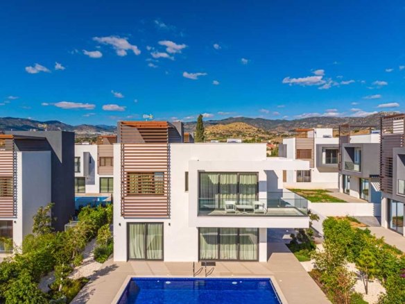 Limassol Property Stylish Three Bedroom House