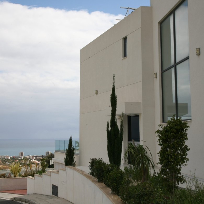 Limassol Property Luxury Eight Bedroom Villa