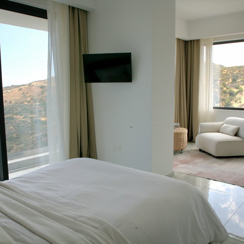 Limassol Property Luxury Eight Bedroom Villa