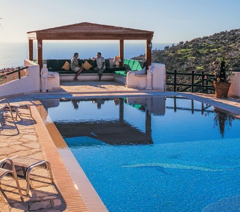 Paphos Property Beautiful Three Bedroom Villa