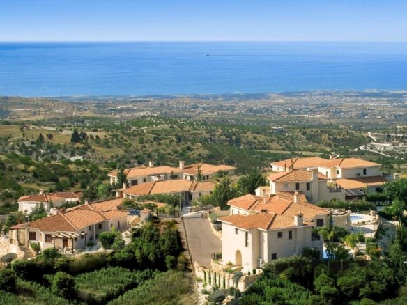 Paphos Property Beautiful Three Bedroom Villa