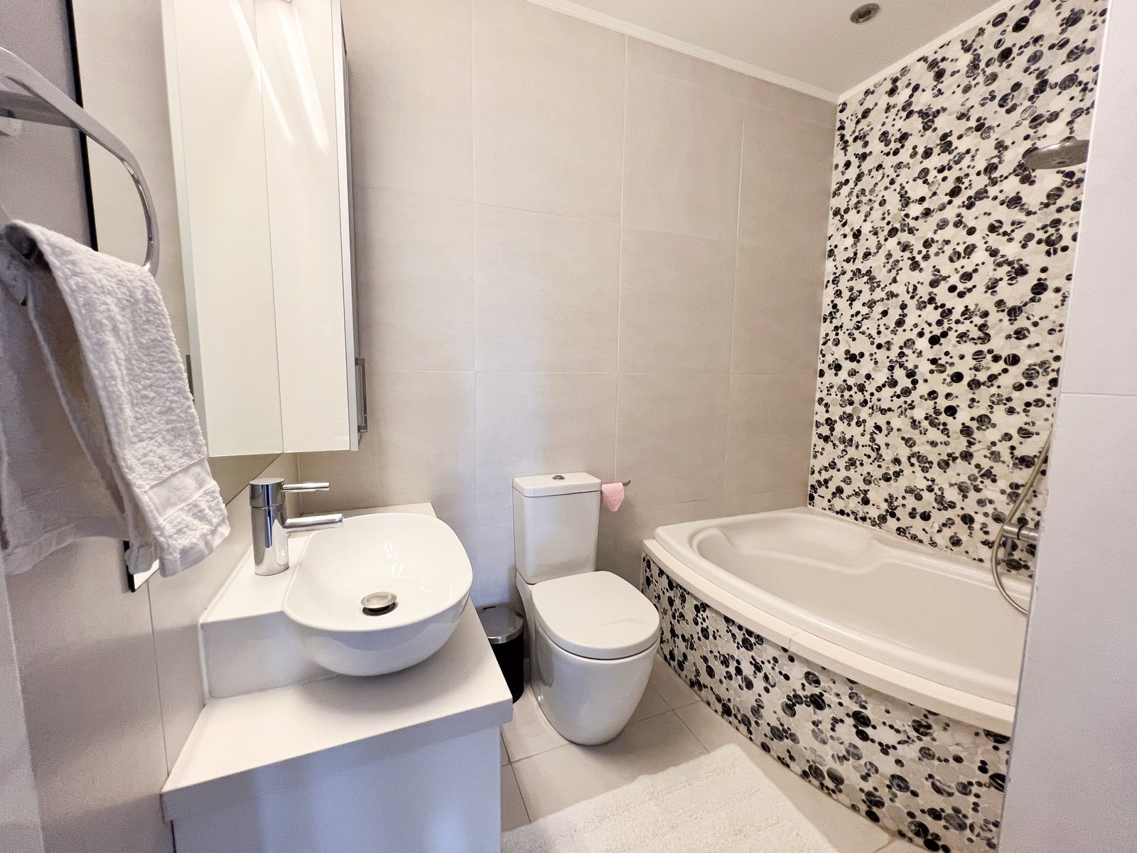 Limassol Property Stylish Four Bedroom Penthouse