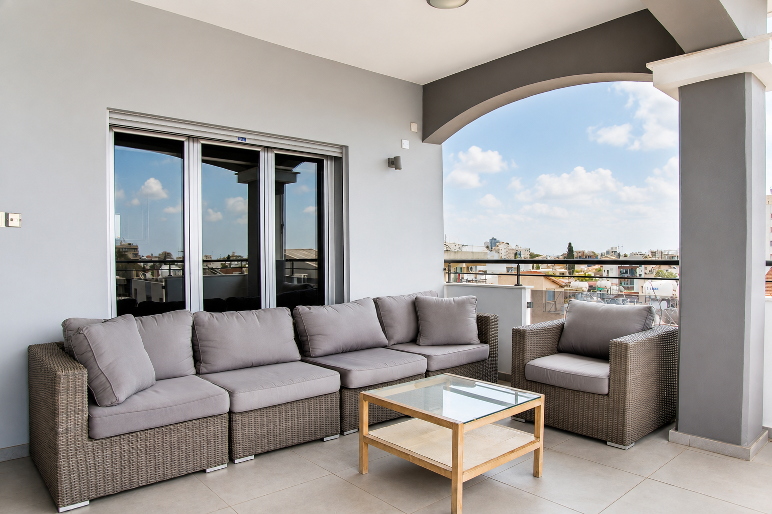 Limassol Property Stylish Four Bedroom Penthouse