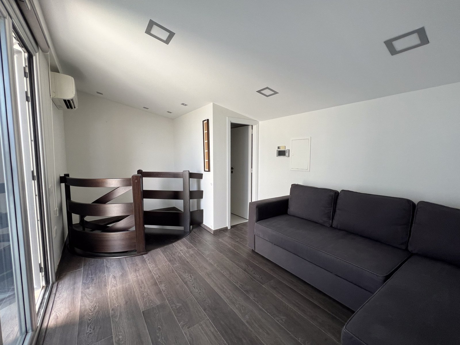 Limassol Property Stylish Four Bedroom Penthouse