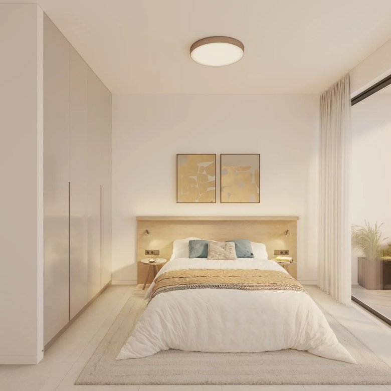Paphos Property Three Bedroom Apartment in Gated Complex