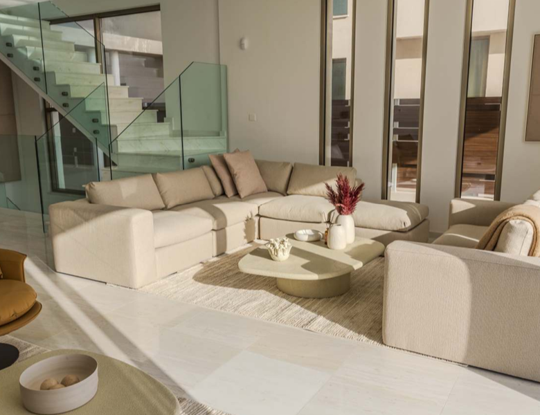 Paphos Property Beachfront Five Bedroom Villa
