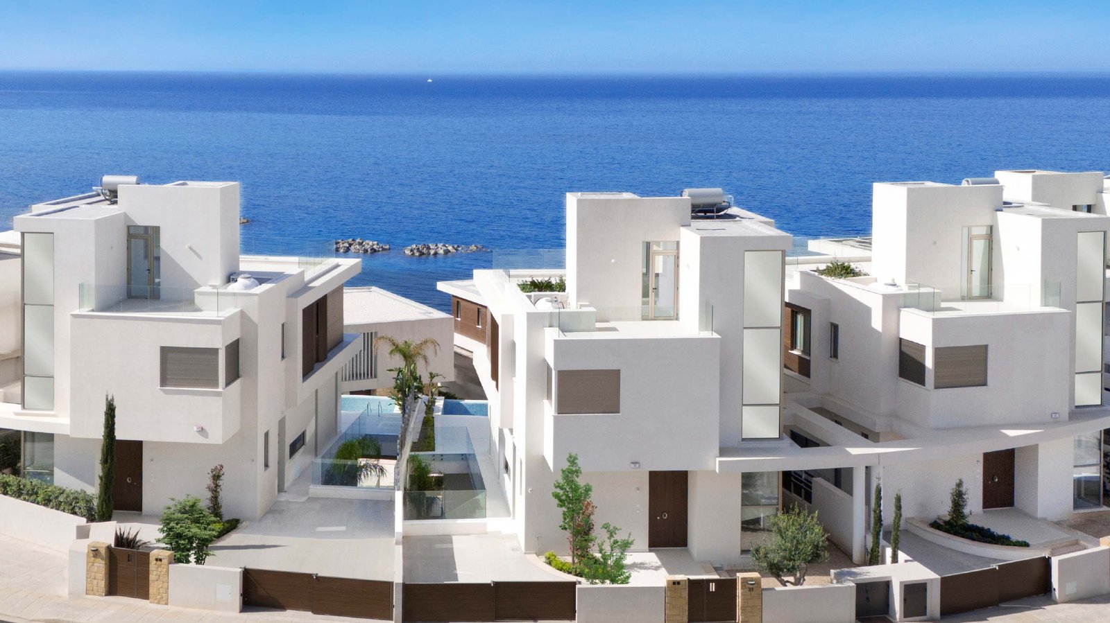 Paphos Property Beachfront Five Bedroom Villa